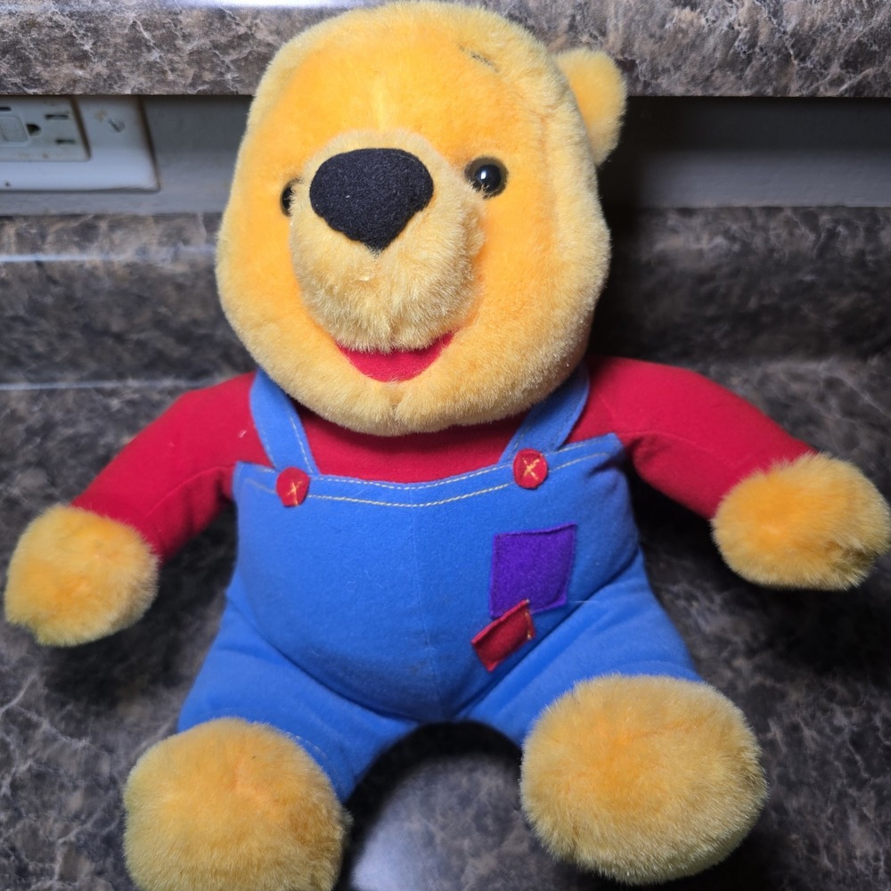 Winnie the Pooh 11" Talking Plush Nose Wiggles Overalls Mattel 1997 Disney Vtg